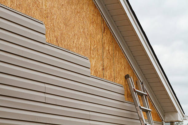 24/7 Emergency Vinyl Siding experts in Melrose, MN